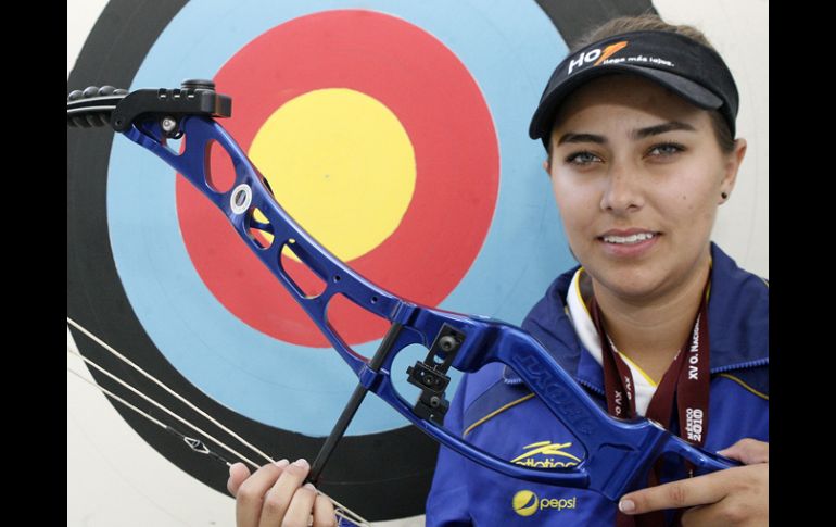 Linda Ochoa busca tener un campeonato del mundo en arco compuesto, después cambiaría a recurvo. M. FREYRIA  /