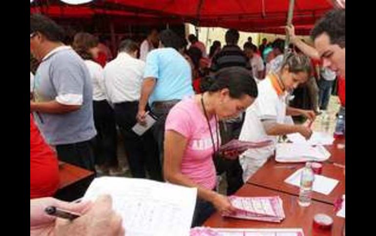 Seguirán las consideraciones del IFE tomadas el 14 de julio pasado. ARCHIVO  /