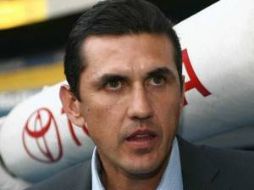 Omar Arellano, nuevo director técnico de los Tiburones del Veracruz. ESPECIAL  /