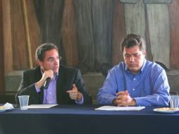 El presidente del Consejo para la Transparencia y la Ética Pública, Juan Daniel Ruvalcaba (izq). ESPECIAL  /