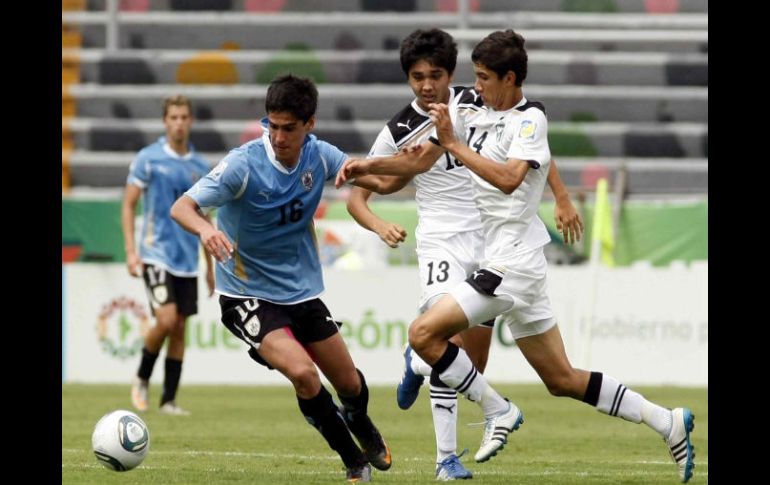 Después de un reñido encuentro, la selección uruguaya consiguió el triunfo. MEXSPORT  /