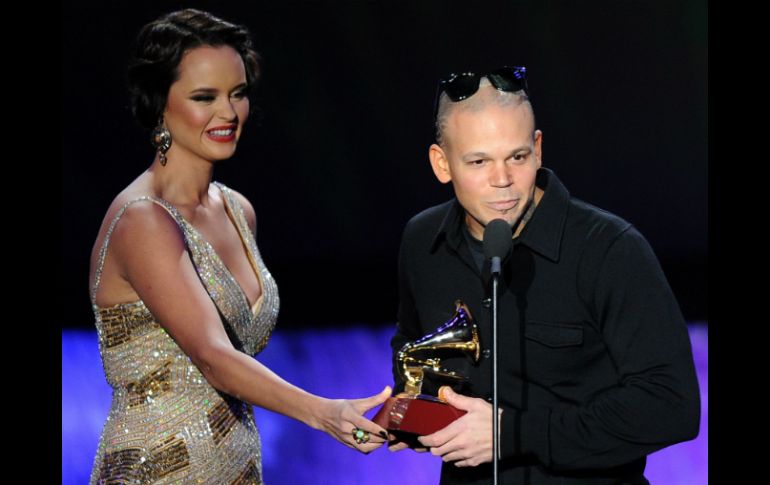 La ceremonia televisada no ha comenzado y Calle 13 ya ganó cuatro Latin Grammys. AFP.  /