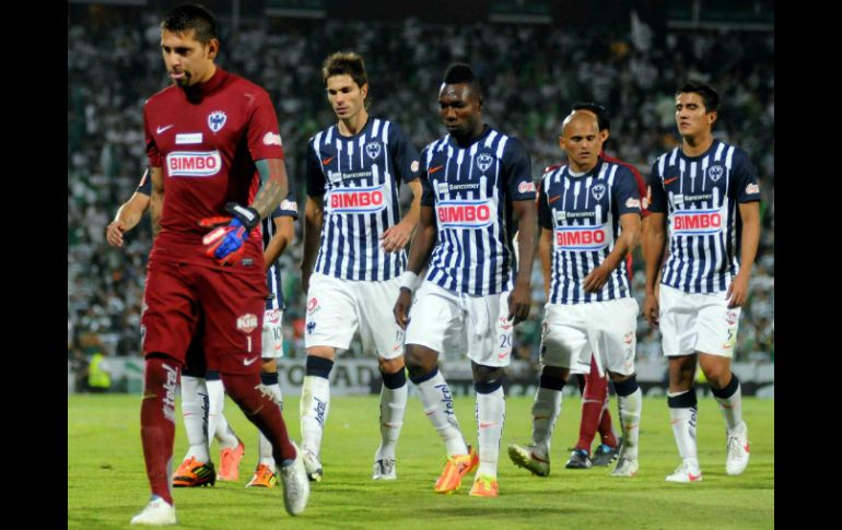 Rayados se fue con todo al frente en busca del empate en los últimos minutos del partido, sin embargo no logró la hazaña. MEXSPORT  /