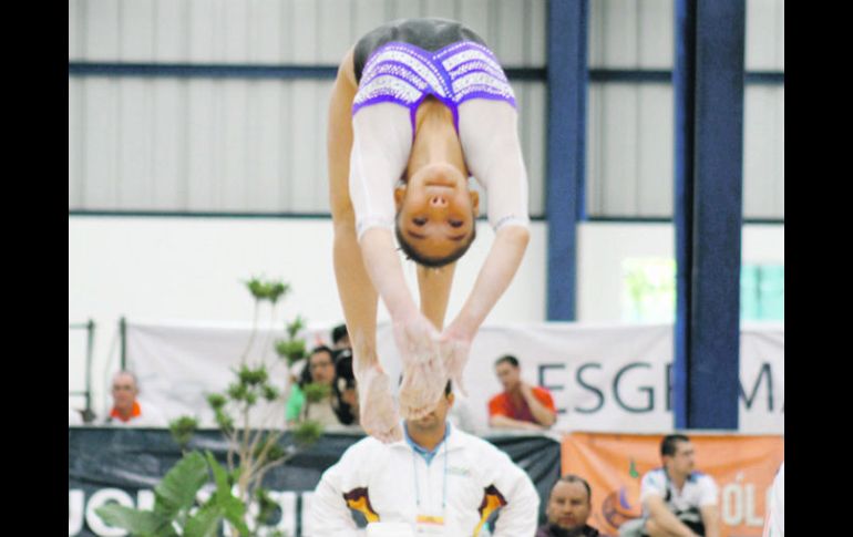 La gimnasta jalisciense Karla Cornejo aportó su talento para ganar las medallas de All Around y por Equipos.  /