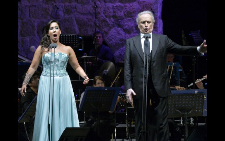 José Carreras conquistó esta noche a los melómanos libaneses. EFE  /