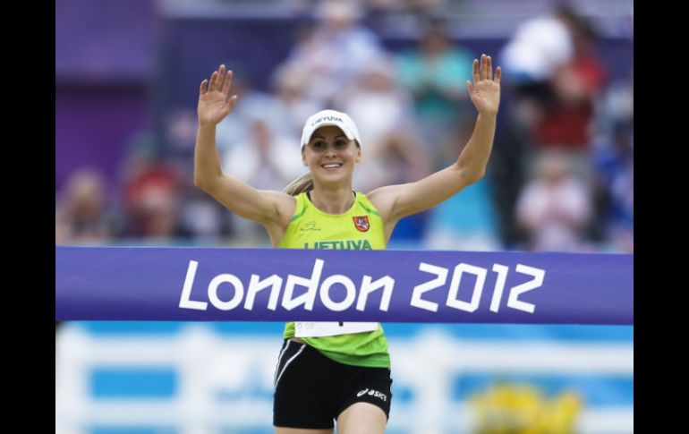 Con su victoria en la prueba 302 de Londres 2012, Asadauskite cierra el telón deportivo de estos Juegos Olímpicos. AP  /