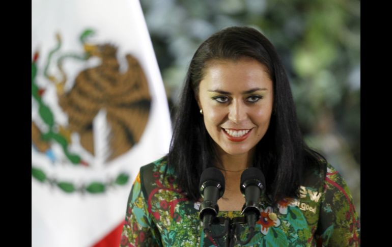 La arquera mexicana durante el homenaje que recibieron los medallistas olímpicos en Los Pinos. ARCHIVO  /