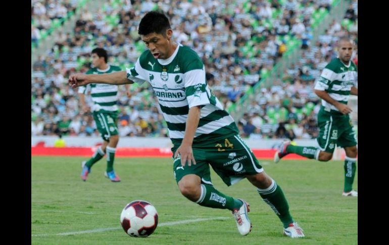 Entre los candidatos al mejor delantero se encuentra Oribe Peralta. MEXSPORT  /