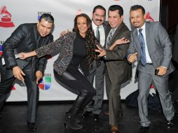 Shaila grabó su primer disco en vivo en el Gibson Amphitheatre de Los Ángeles, California. En la imagen con Los Tucanes de Tijuana. AFP  /