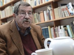 A pesar de todo, Günter Grass continúa siendo un modelo para muchos dentro y fuera de Alemania. ARCHIVO  /