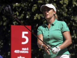 Cristie Kerr da una dura batalla en el campo del GCC. MEXSPORT  /