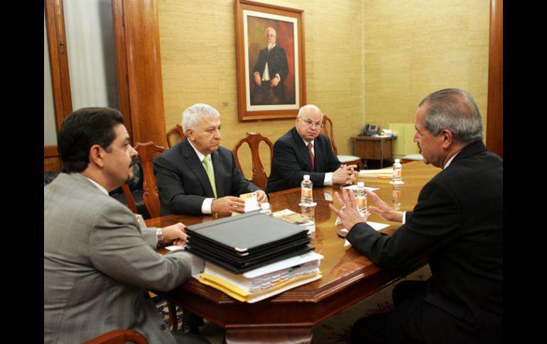 Chuayffet destaca la labor de Córdova al frente de la SEP. NTX  /