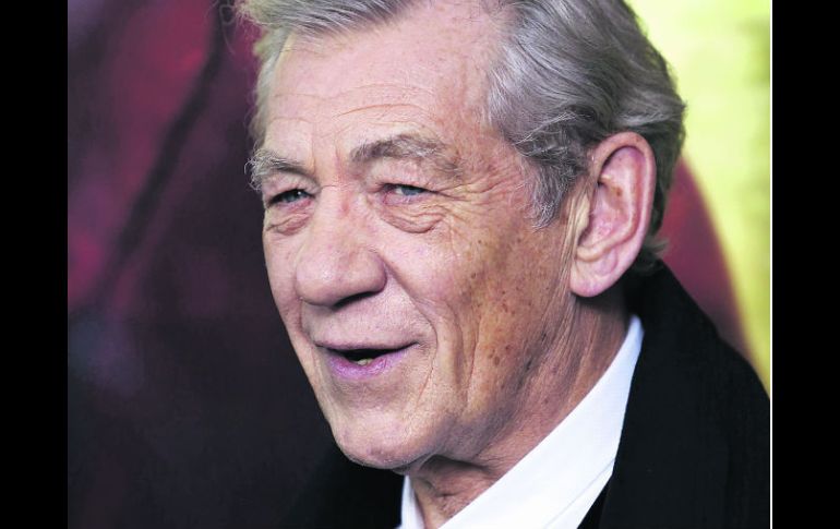 Activo. El reciente trabajo de Ian McKellen se verá en la pantalla al estrenarse la cinta ''El Hobbit''. REUTERS  /