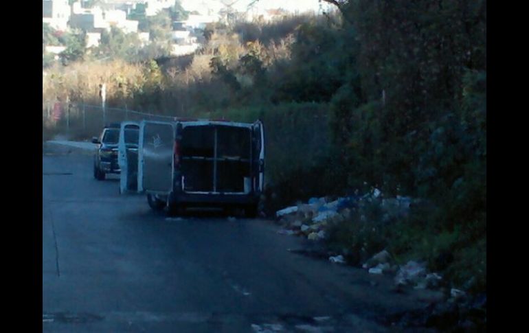 Al hombre se le apreciaban tres balazos en el tórax y estaba tirado entre basura.  /