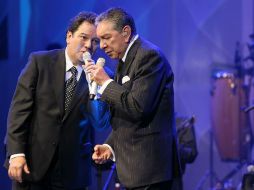 El cantante recordó que ha grabado discos con figuras como María Félix, Angélica María, Jorge ''Coque'' Muñiz, entre otras. ARCHIVO /