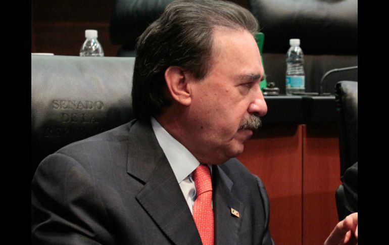 Emilio Gamboa señala que Ugalde no investiga a fondo la labor realizada en la Cámara de Senadores. NTX /