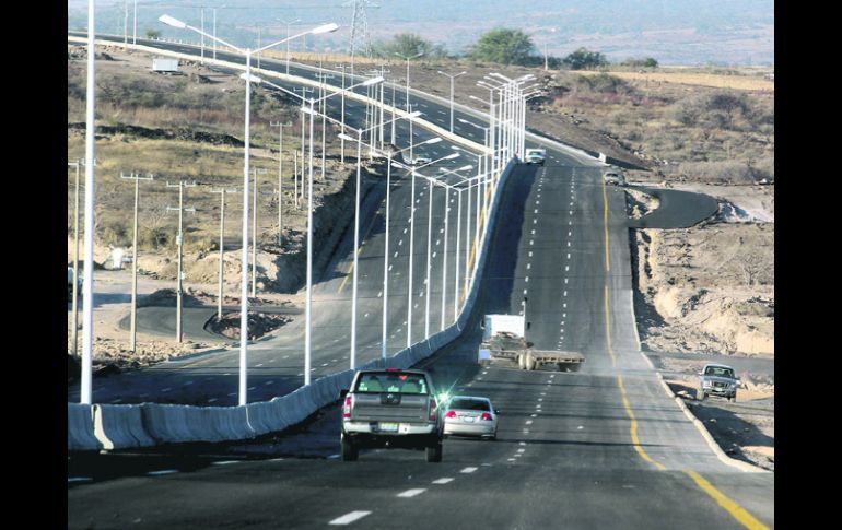 El anterior Gobierno estatal entregó las obras de los cuatro tramos como ya terminados, pero todavía hay trabajos incompletos. EL INFORMADOR /