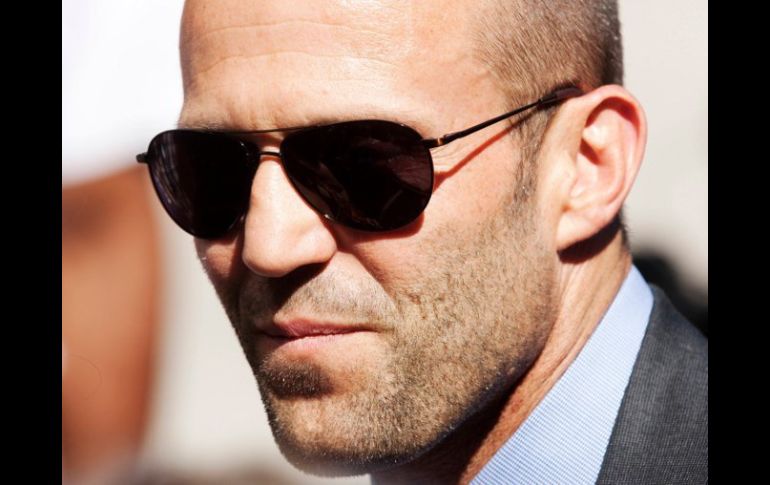 Jason Statham no estuvo a la altura de sus dobles de acción y pagó el precio. ARCHIVO /