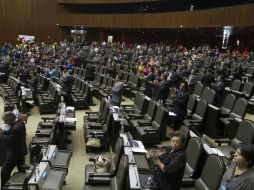 El dictamen tuvo 354 votos a favor, nueve abstenciones y 100 Votos en contra dentro de la Cámara. ARCHIVO /