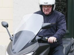 Gérard Depardieu estuvo en medio del escándalo por conducir ebrio su motocicleta. El actor francés abandonó su país. ARCHIVO /