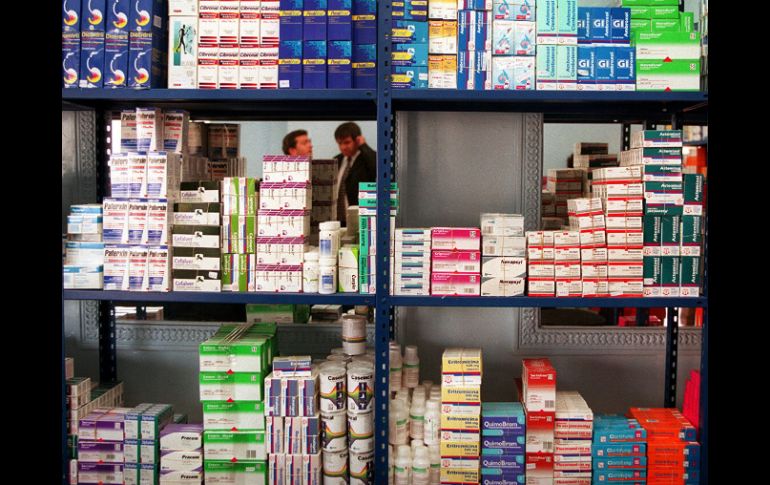 La ausencia de algunos medicamentos aveces se debe a que hay déficit de la sustancia en todo el País. ARCHIVO /