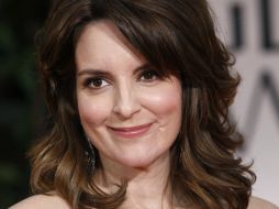 Tina Fey -en la foto- es confirmada como conductora junto a Amy Poehler. ARCHIVO /