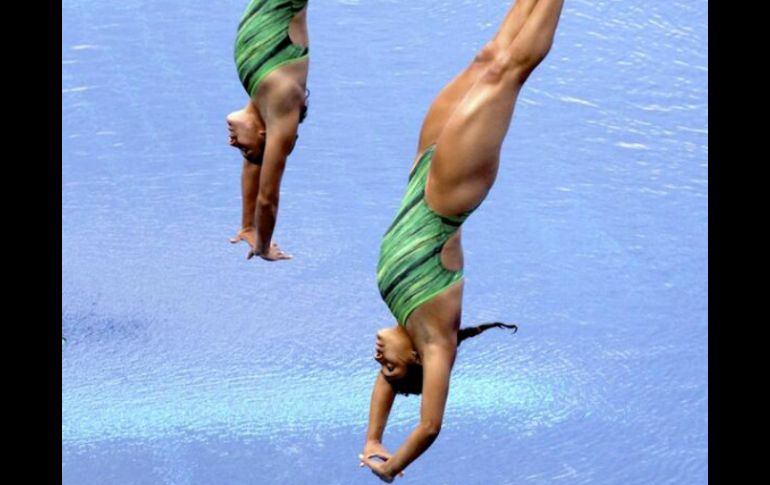 Sánchez y Chávez ganan bronce en Serie Mundial de Clavados. Foto: @CONADE. ARCHIVO /