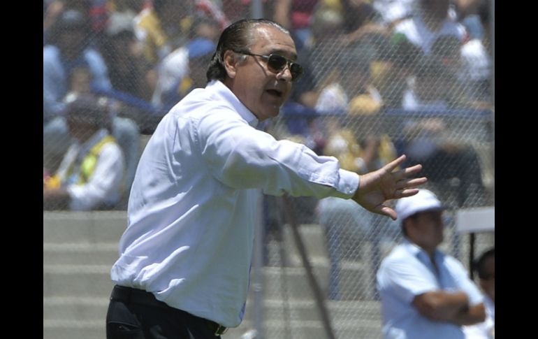 Trejo, durante la acción del partido ante Chivas. AFP /