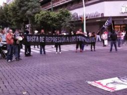 Muestran su repudio a represión de hace diez años a movilización contra Cumbre de Jefes de Estado de América Latina.  /