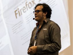 Luis A. Sánchez ayuda a enlistar algunos momentos claves en los primeros diez años de Firefox.  /