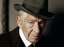 La nueva cinta muestra a Holmes revisitando un último misterio sin resolver. AP /