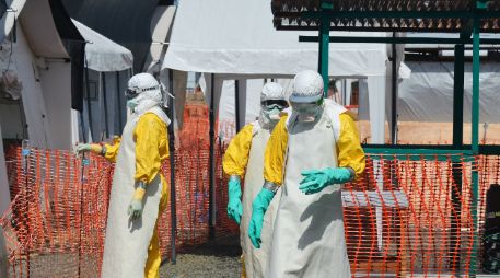 La crisis ocasionada por la enfermedad ha golpeado los presupuestos de los países afectados y reducido la capacidad de sus gobiernos. AFP / ARCHIVO