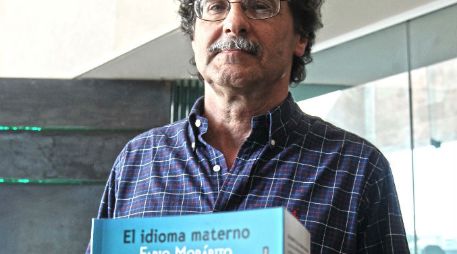 El autor comenta que uno de los objetivos de escribir el libro fue responder a la pregunta de cómo se había convertido en escritor. EL INFORMADOR / E. Barrera