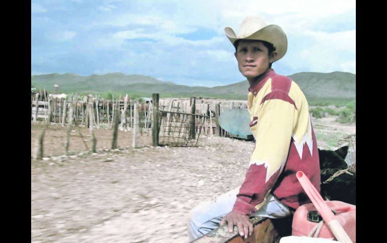 'Cuates de Australia'. Documental sobre el éxodo de la búsqueda de agua que escasea durante la sequía anual en Coahuila. ESPECIAL / Canal Once