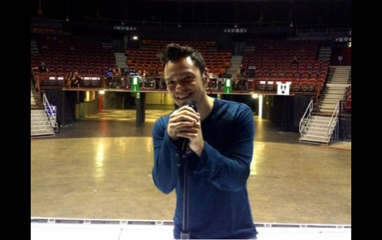 Uno de los comentarios más recordados fue el que hizo el italiano Tiziano Ferro al asegurar que en México las mujeres tenían bigotes. TWITTER / @TizianoFerro