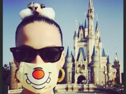 Los cantantes son vistos juntos en Disneylandia. TWITTER / @katyperry