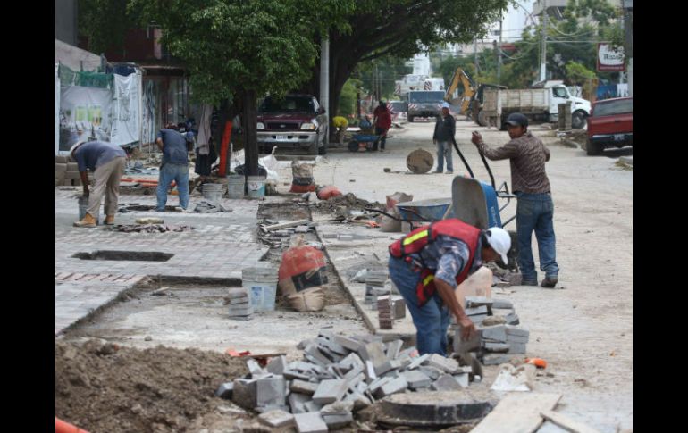 En la vialidad se colocará una nueva superficie de rodamiento en concreto estampado. EL INFORMADOR / ARCHIVO