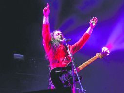 Al cierre de la edición, Café Tacvba iba a mitad de su concierto, luego de un movido inicio donde incluyó ritmos vernáculos mexicanos. EL INFORMADOR / P. Franco