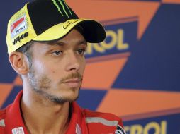 Valentino Rossi saldrá último en la carrera en que se juega el título mundial. EFE / ARCHIVO