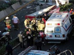 Cuerpos de emergencia realizarán un análisis a la estructura del inmueble para valorar los daños. SUN / J. Serratos