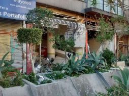 La cafetería 'Itzel' se sitúa en la parte baja de un edificio de cinco niveles en la colonia Del Valle. SUN /