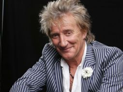 Rod Stewart, confesó que su hijo de cinco años se vestía como ''Mary Poppins''. AP / ARCHIVO