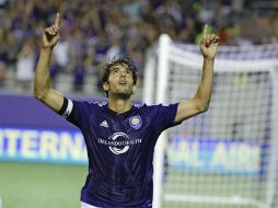 Con sus sueldo, el ex mejor futbolista del mundo está por delante de Michael Bradley, Frank Lampard y Andrea Pirlo. AP / J. Raoux