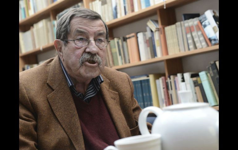 Günter Grass, fallecido el año pasado, es uno de los escritores que dejaron libros sobre su país. EFE / ARCHIVO