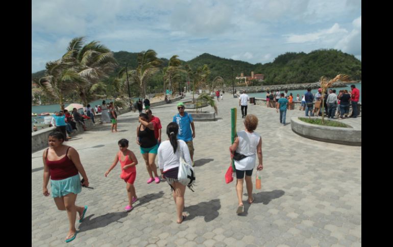 Con la reconstrucción del malecón se ha tenido un crecimiento importante del turismo. EL INFORMADOR / F. Atilano