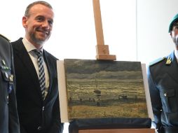 '''La playa de Scheveningen'' mide 51 por 34 centímetros y fue realizada en el primer periodo creativo el artista. EFE / C. Fusco