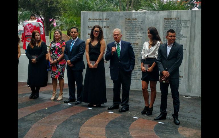 Carlos Padilla, presidente del Comité Olímpico Mexicano, estuvo presente en ceremonia de reconocimiento. TWITTER / @codejalisco