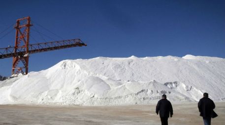 La paraestatal Exportadora de Sal produce ocho de cada 10 toneladas en México. Guerrero Negro es la salinera más grande del mundo. NTX / ARCHIVO