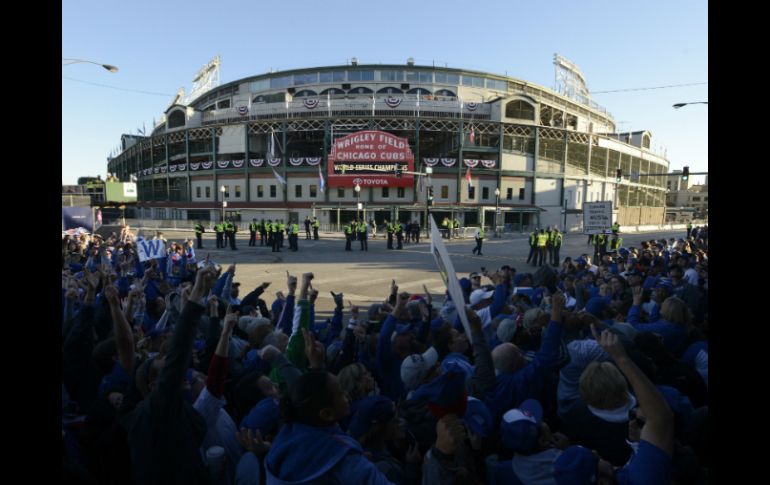 El gobernador de Illinois declaró este viernes como el ''Día de los Campeones Mundiales Cachorros de Chicago'' en todo el estado. AP / P. Beaty