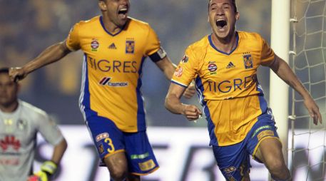 En el  minuto 119 Jesús Dueñas salvó a Tigres con un gol de cabeza, que forzó la tanda de penales. MEXSPORT / J. Martínez